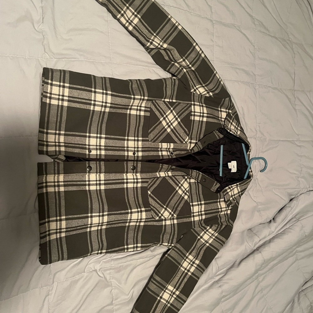 H&M Black and White Lightweight Shirt Jacket